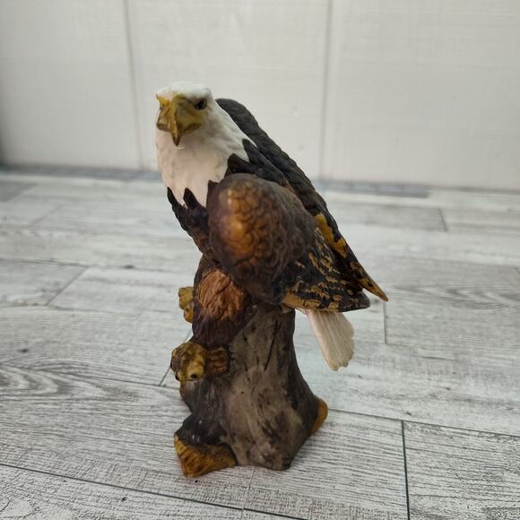 Vintage Bald Eagle‎ Figurine - 5" Ceramic Patriotic American Wildlife Statue Fig - Picture 9 of 11